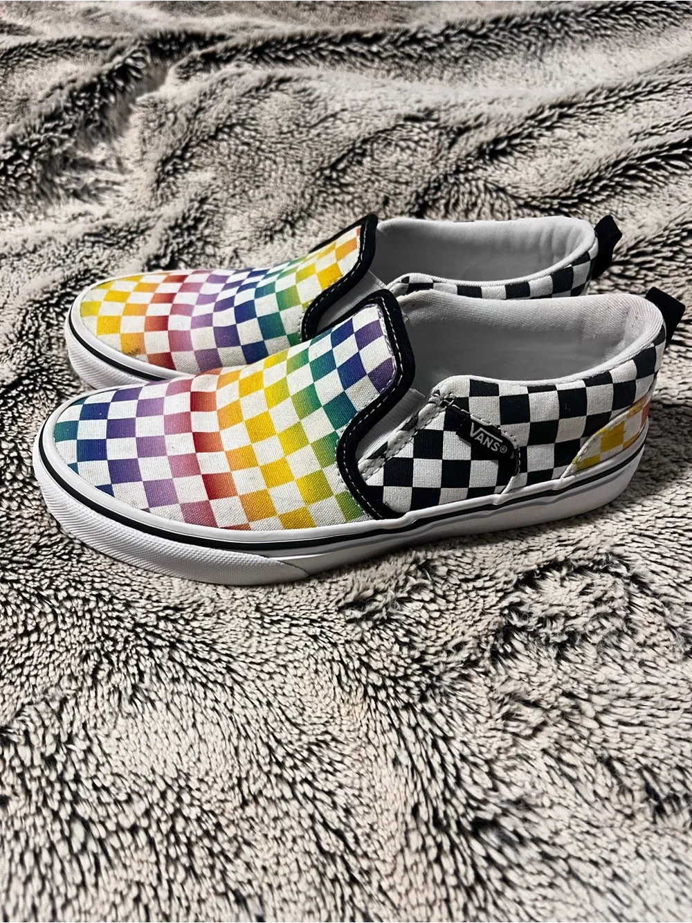 Vans Kids Slip-On Checkerboard Rainbow Canvas Sneakers size 3
